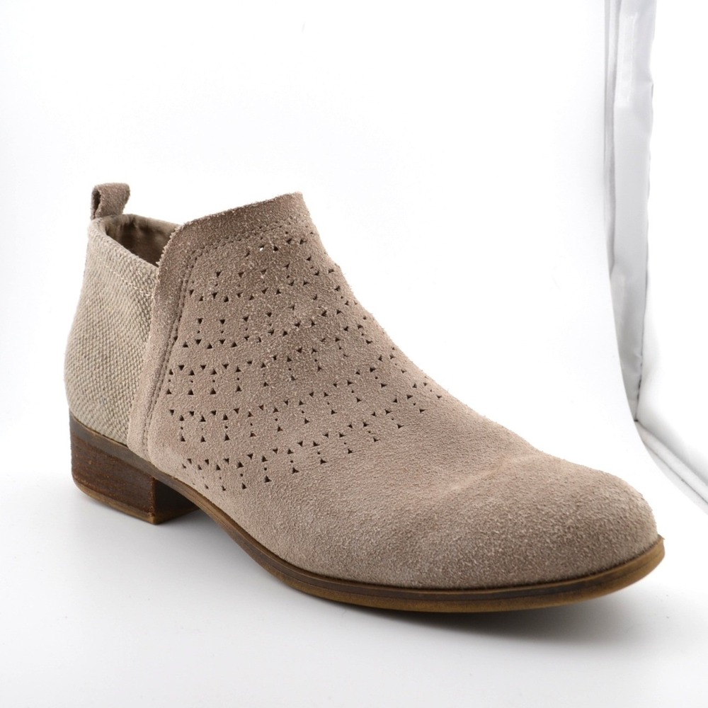 TOMS Womens Taupe Suede Perforated Laser Cut Ankle Booties Size 8.5 Western Boho